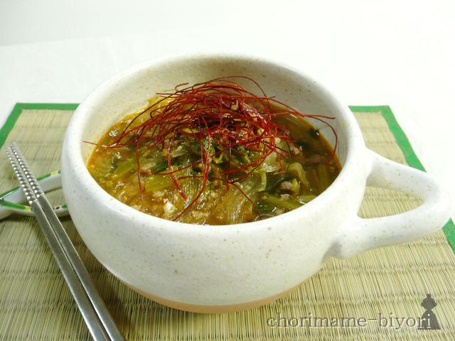 ほうれん草たっぷり♪ノンオイル坦々春雨スープ