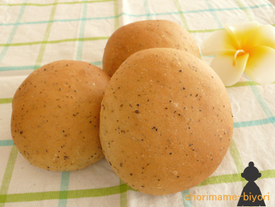 ふんわり紅茶の黒糖パン