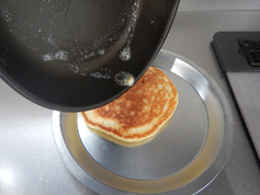 パンケーキ ヨーグルト&いちごソース_BOM1905-16-7