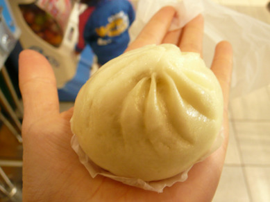 海老名SA肉まん