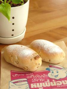 全粒粉くるみパン