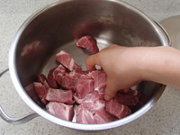 豚肉のオニオンナンプラー蒸しP