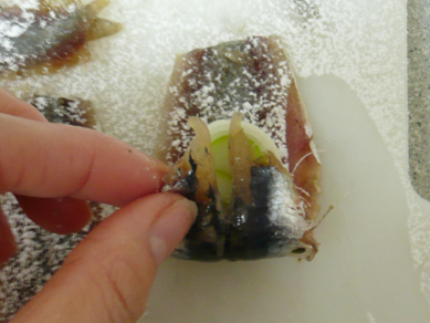 カタクチイワシのネギ巻巻