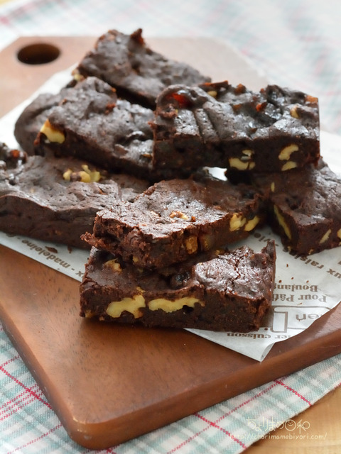 濃厚フルーツチョコブラウニー_富澤商店2401