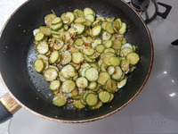 きゅうりの炒め漬物P3