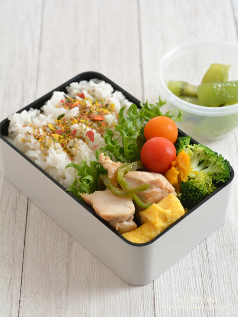 お弁当230525_鶏むね砂糖酒しょうゆごま油薄力粉