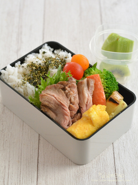 お弁当230711_煮豚