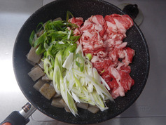 牛こん炒め190704-P3