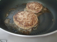 オニオンデミグラスソースハンバーグP6