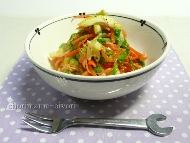 レタスとにんじんのフレッシュレモンサラダ