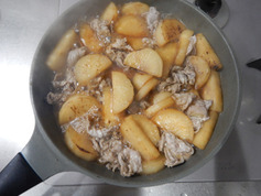 焼き大根と豚肉の煮物191118-P4