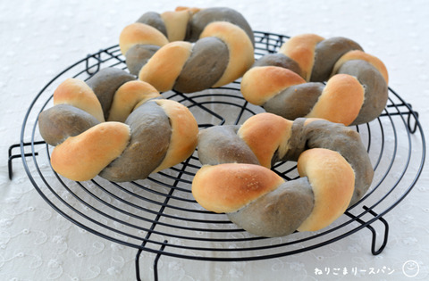 ねりごまリースパン_TOMIZ1912-3