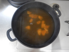鶏だんごともやしのエスニック鍋200125_cotta-P2