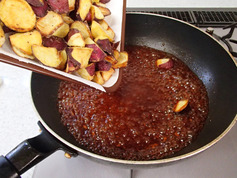 さつまいものスイートチリソースP3