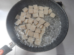 牛こん炒め190704-P1