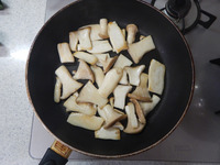 エリンギのオイスターソース煮風P