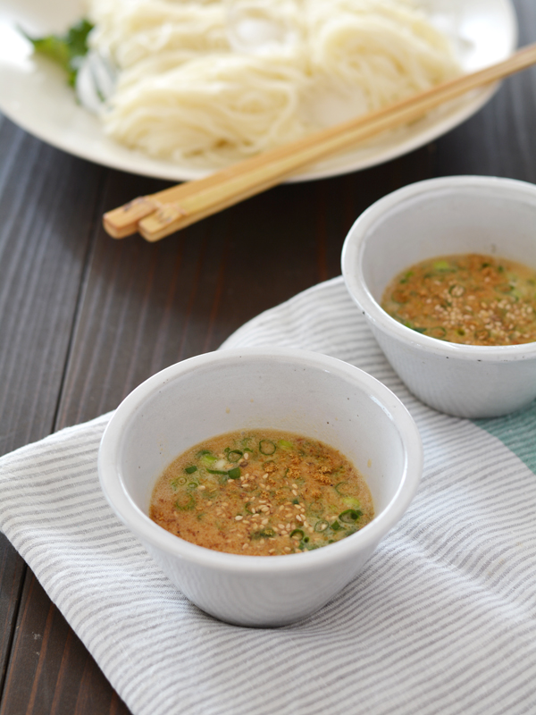 焦がしにんにくねりごまだれ そうめん つゆ アレンジ ちょりまめ日和 ちょりママ 西山京子 オフィシャル料理ブログ Powered By ライブドアブログ