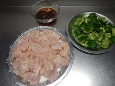 むね肉とピーマンのガーリックナンプラー炒め190707-P1