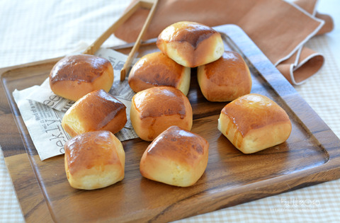 キタノカオリリッチミルクパン_TOMIZ2105-4