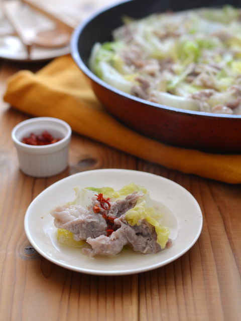 白菜と豚肉のフライパン蒸し ナンプラー仕立て3