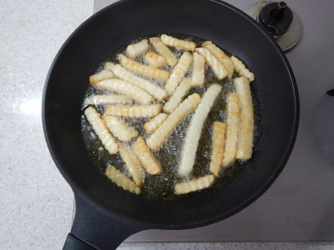 サワークリームオニオン風味のツナポテトP2