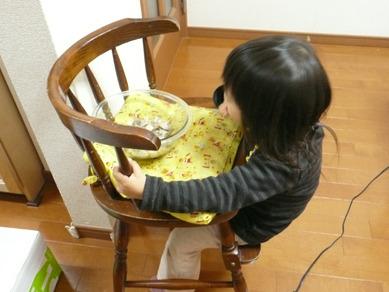 つまみぐいちょり