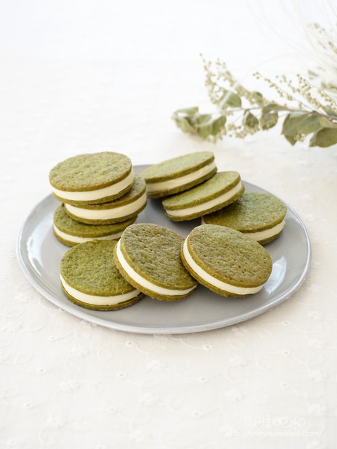 米粉で作る抹茶クッキーのホワイトチョコサンド（卵不使用）_富澤2602