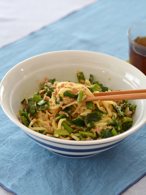 汁なしニラ担々麺R4