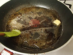 簡単デミグラスソースハンバーグP4