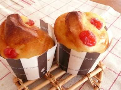 アーモンドクリームパン