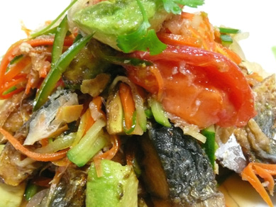 甘酸っぱいマリネで魚もお野菜もたっぷりたっぷりん♪