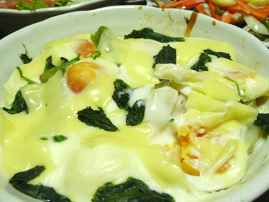 ポテトエッグマカロニグラタン