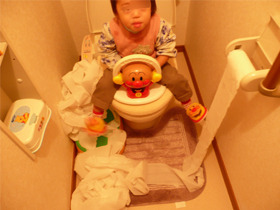 トイレットペーパー