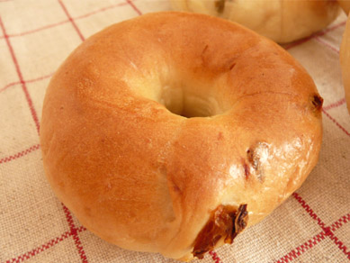 ドライオレンジの適度な苦味を甘み☆もちっと生地に・・・