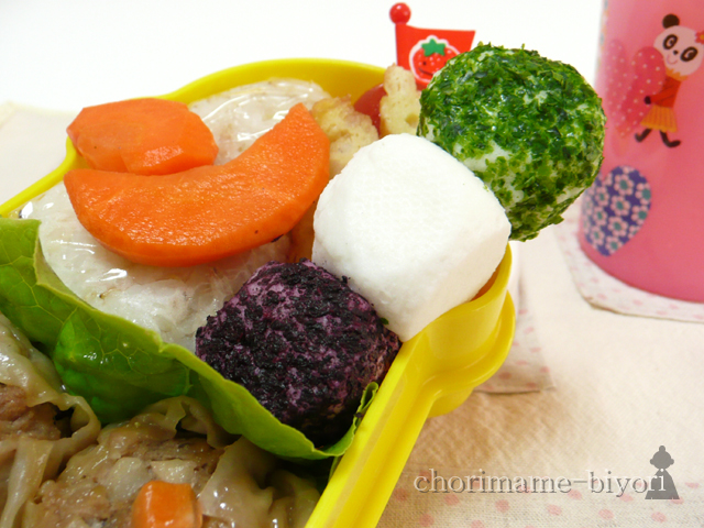 はんぺんの三色団子