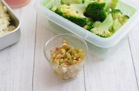 作り置き230313_ブロッコリー茎そぼろ