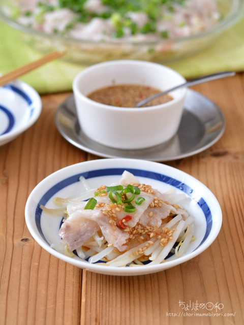 レンジでヘルシー！豚バラもやし　ガーリックポン酢_macaroni2105