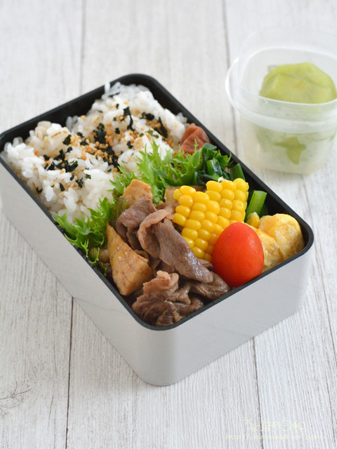 お弁当230806_牛肉と筍のオイスター炒め