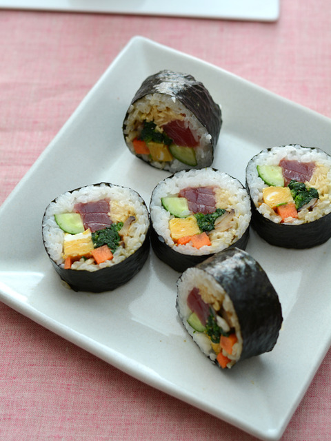 野菜たっぷり太巻き(恵方巻)R2