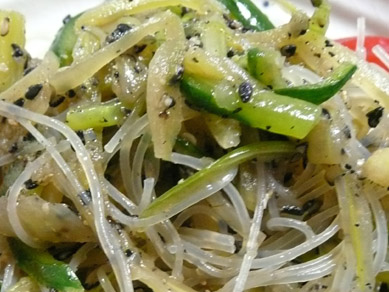 満足感ある食物繊維ヘルシーサラダ♪