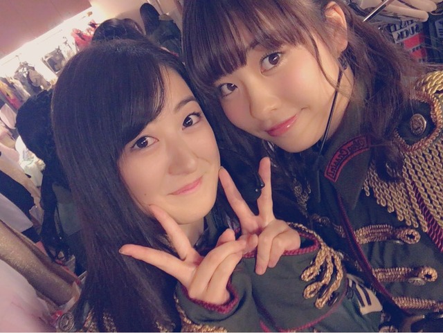 Cr1wnACUMAAi5Ma_orig