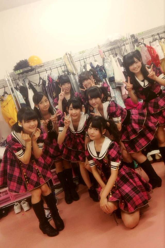 Ce4g0uFUsAULxJp_orig