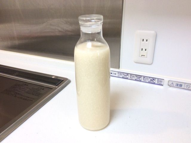 甘酒を保存するちょうど良い容器って 探してみるとなかなかないもんだ ちょっとソコマデ