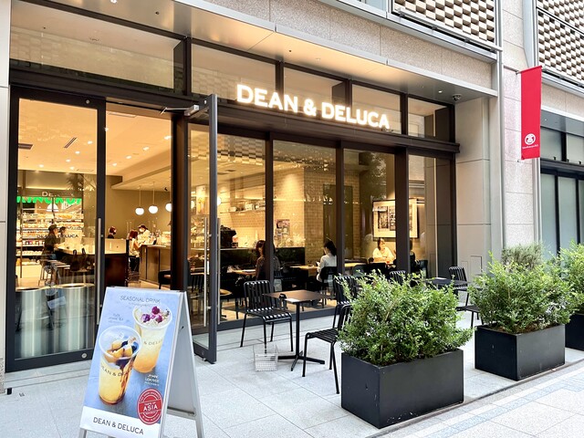 雨の日もテラス席okなカフェランチ Dean Deluca 日本橋高島屋s C 店 ちょっとソコマデ
