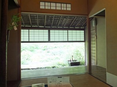 四帖間からの眺め