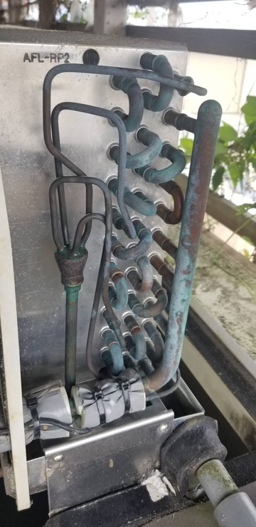 熱交換器側面