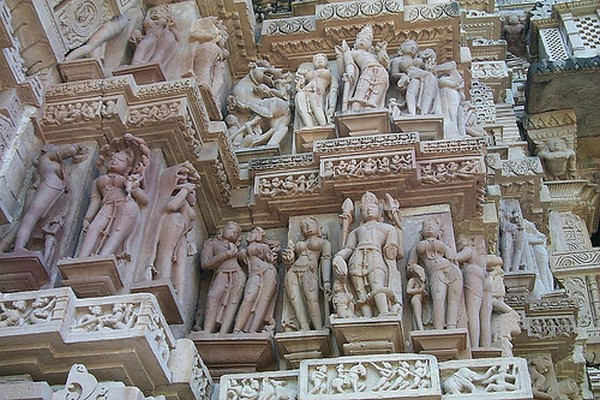 カーマスートラ寺院２(拡大表示)