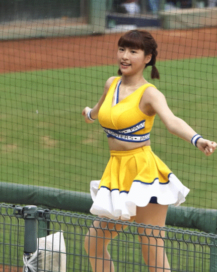 可愛すぎる台湾チアガール チュンチュン のgifいっぱい あごひげ海賊団 可愛すぎる台湾チアガール チュンチュン のgifいっぱい あごひげ海賊団