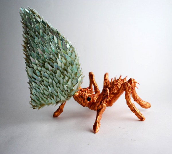 animal-sculptures-made-from-cds-7(拡大表示)