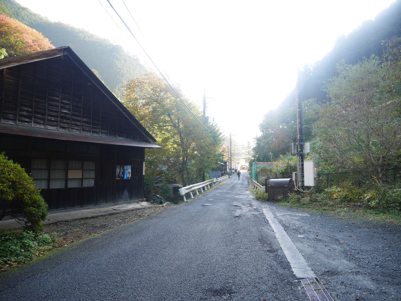 多摩川を歩く 東京都内にある天界の集落 奥多摩町峰 奥 原風景へ 人々の暮らしが織りなす風景 多摩川を歩く 東京都内にある天界の集落 奥多摩町峰 奥 原風景へ 人々の暮らしが織りなす風景